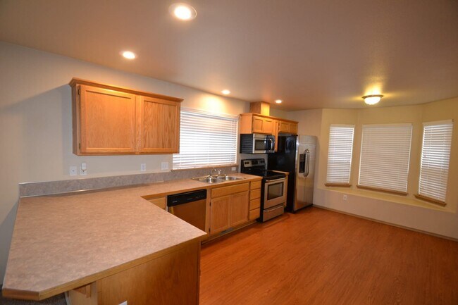 Foto del edificio - 9111 189th St E