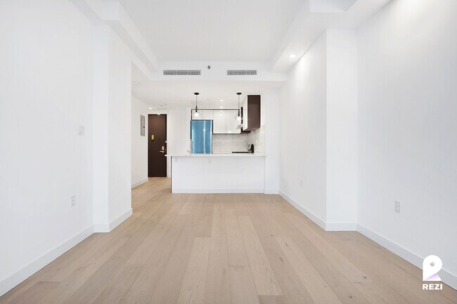 Foto del edificio - 148-37 88th Ave