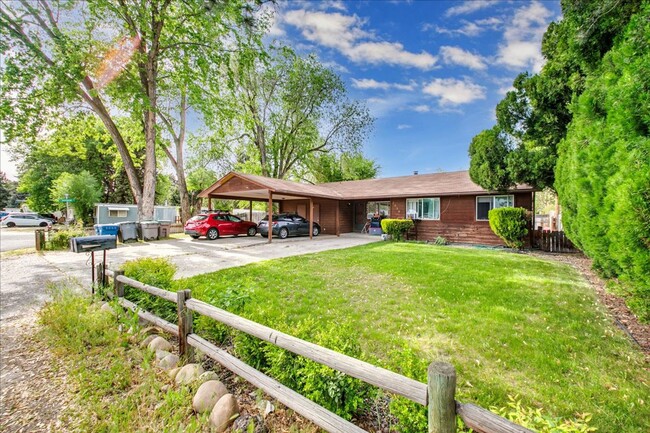 Foto del edificio - Cute Boise Bench Duplex!