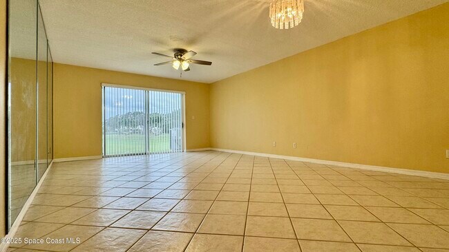 Building Photo - 145 Escambia Ln