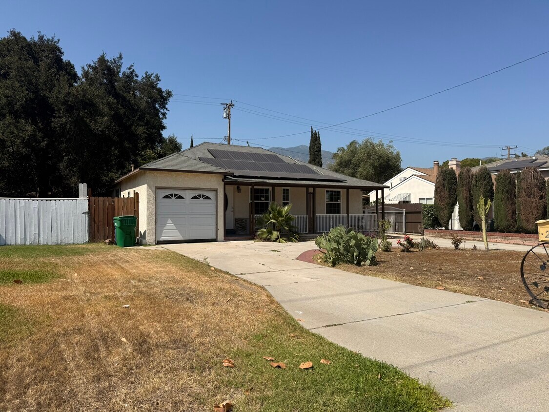 Foto principal - 251 E Colorado Blvd