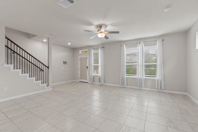 Foto del edificio - 8809A Whitter Dr