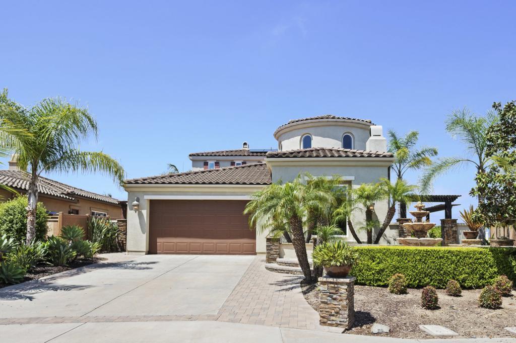 Primary Photo - 1717 Playa Vista