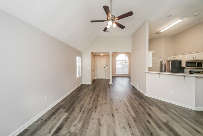 Foto del edificio - 2773 Misty Valley Dr