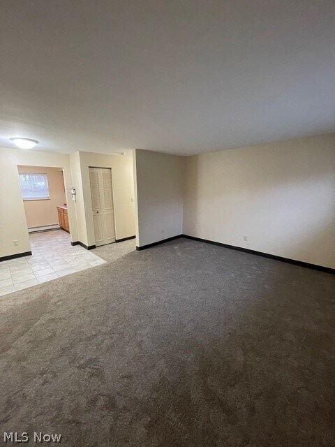 Foto del edificio - 170 Kendall Ave