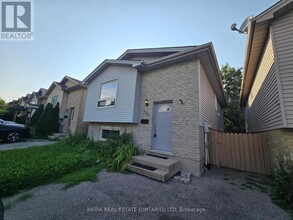 Building Photo - 901 Lawson Rd