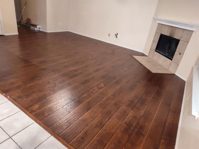 Foto del edificio - 1311 Maple Terrace Dr