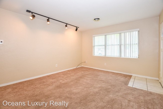 Foto del edificio - 2 br, 1 bath House - 113 Palm Dr.