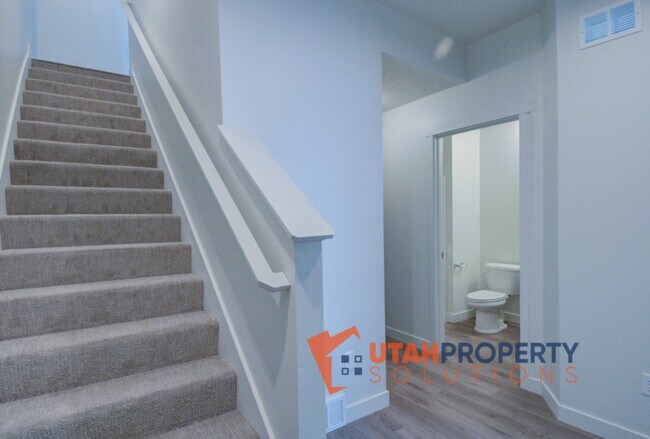 Foto del edificio - 1055 W 400 S