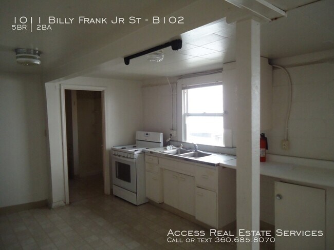 Building Photo - 1011 Billy Frank Jr. St