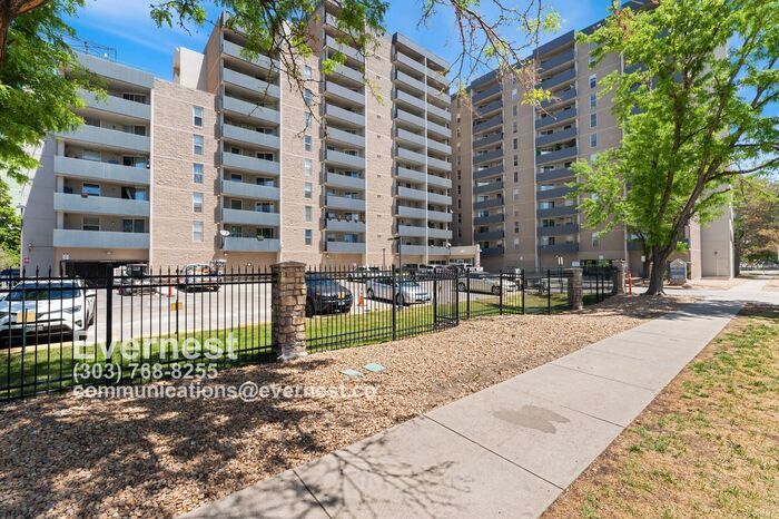 Primary Photo - 2-Bedroom, 2-Bathroom Apartment in the Hea...