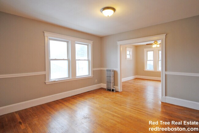 Foto del edificio - 80 Langley Rd