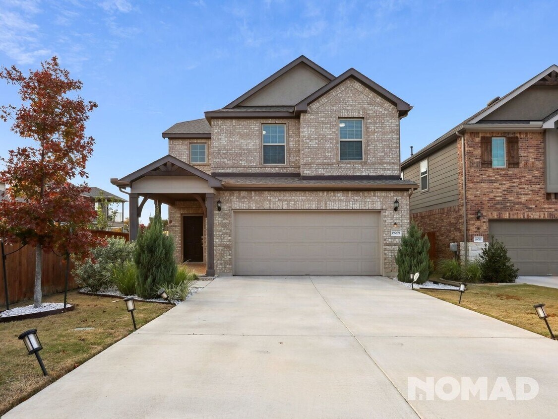 Primary Photo - 4 Bedroom 3 Bath Single Family in Austin w...