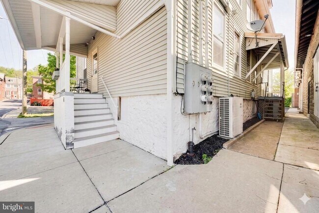 Foto del edificio - 26 Willow St