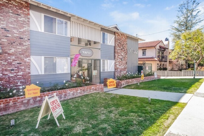 Building Photo - 634 W Sierra Madre Blvd