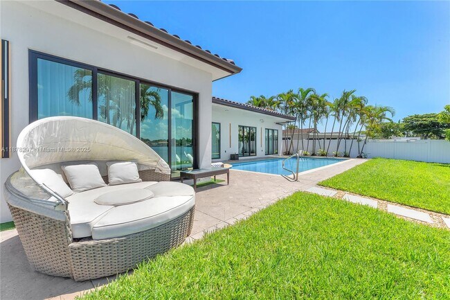 Foto del edificio - 21100 NE 25th Ct