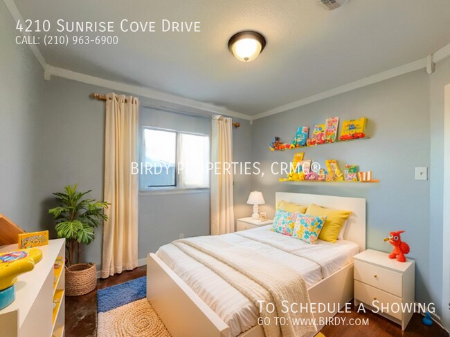 Foto del edificio - 4210 Sunrise Cove Dr