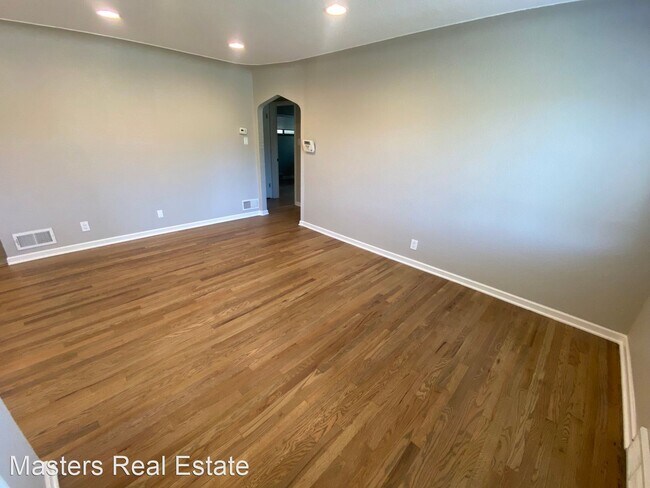 Building Photo - 4 br, 2 bath House - 2289 Kenton Street