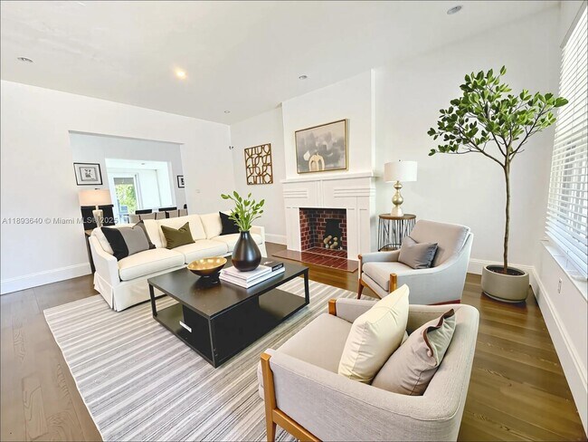 Foto del edificio - 1500 SW 18th St