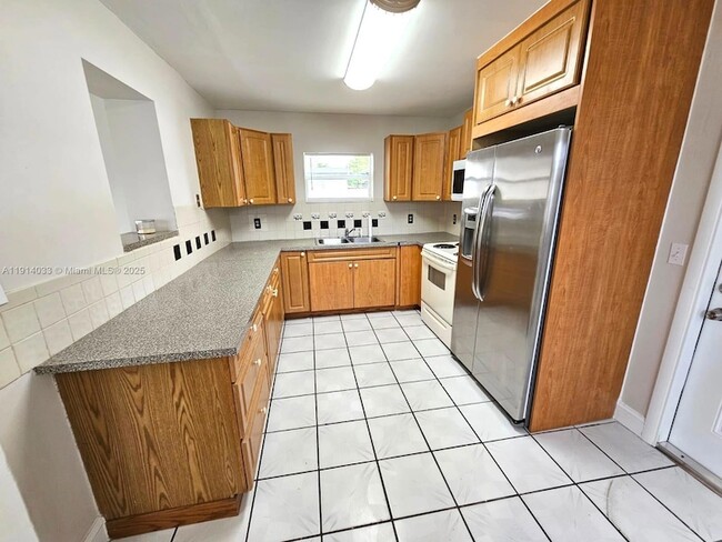 Photo - 10530 SW 149th St House