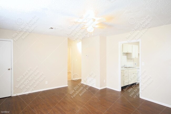 Building Photo - 3 br, 1 bath House - 2056 Jane Ave