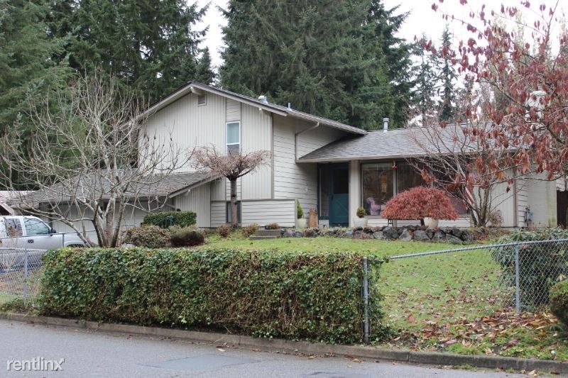 Foto principal - 3 br, 2 bath House - 219 219th Pl SW