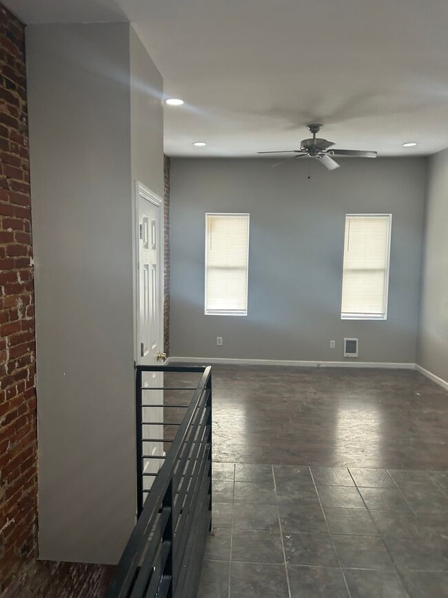 Foto del edificio - 3422 Braddock St