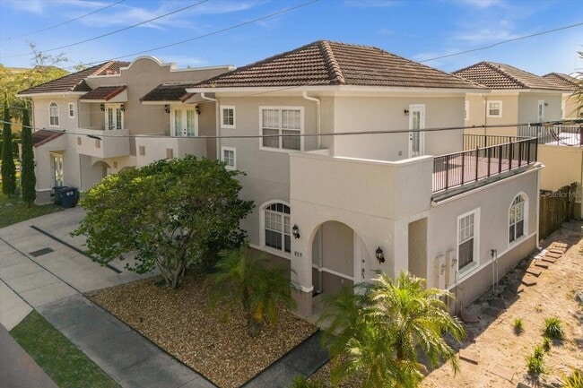 Photo - 875 Miles Ave Townhome