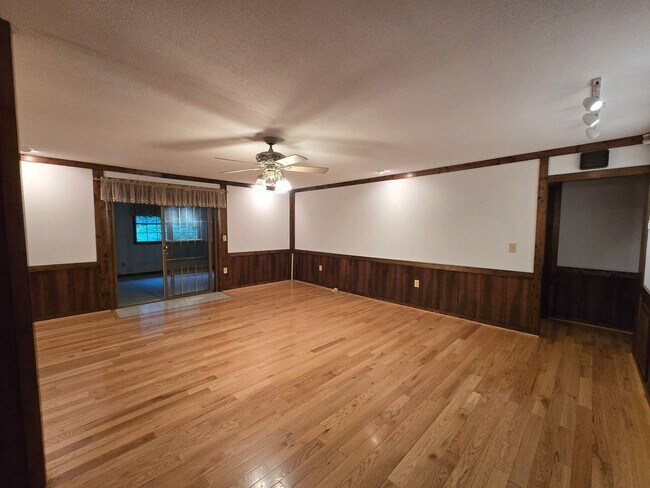 Foto del edificio - New Listing!!
