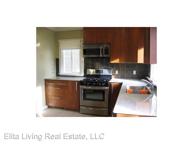 Building Photo - 1315 N Lucas Pl