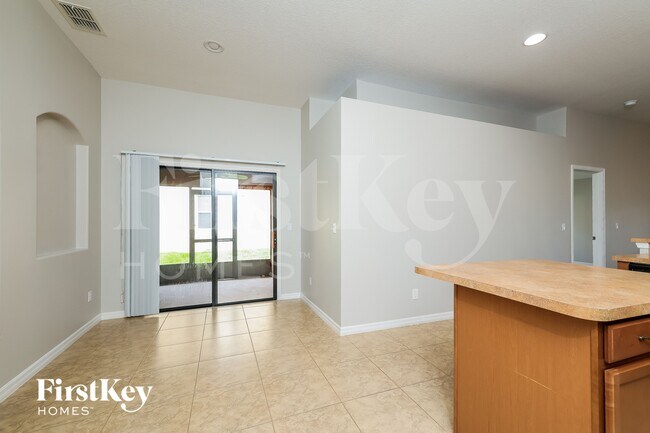 Foto del edificio - 2708 Eagle Cliff Dr