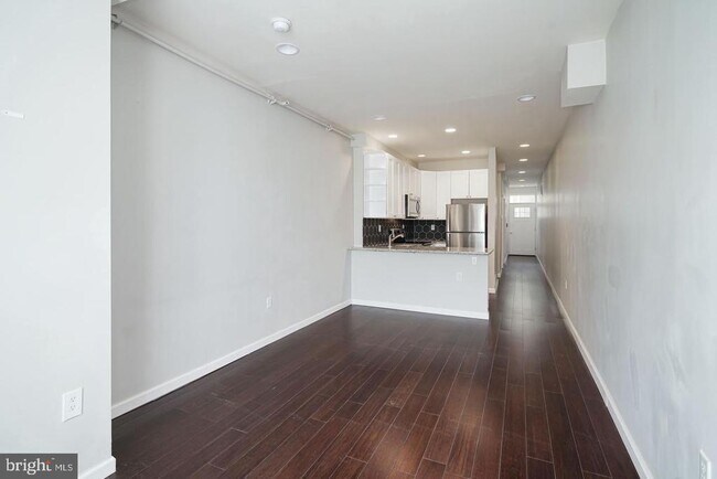 Foto del edificio - 2408 W Thompson St