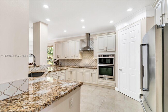 Foto del edificio - 5280 NW 95th Ave