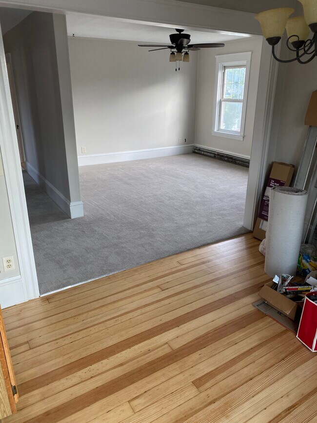 Foto del edificio - 51 Buckthorne Ave