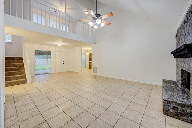 Foto del edificio - 4719 Silver Frost Dr