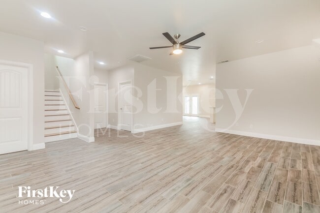 Foto del edificio - 4030 Vineyard Dr