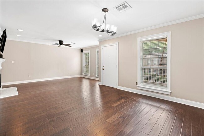 Foto del edificio - 1104 Masons Creek Cir