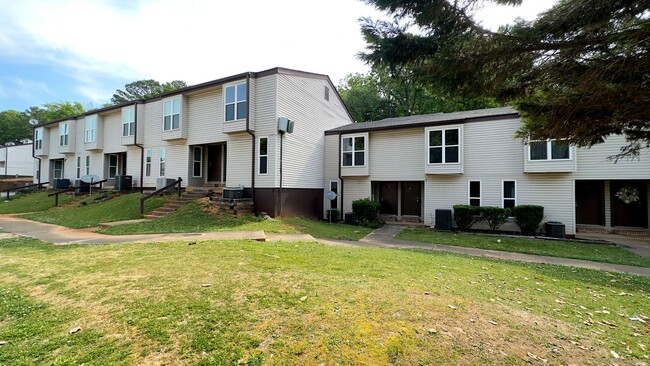 Foto del interior - Highland Park Townhome Apartments