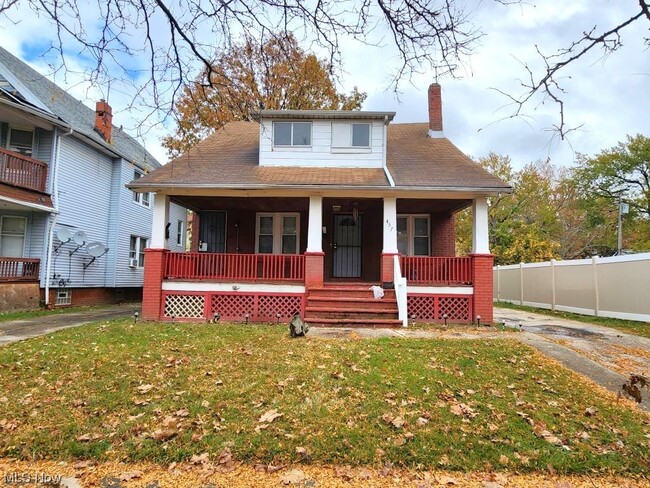 Building Photo - 457 E 143rd St