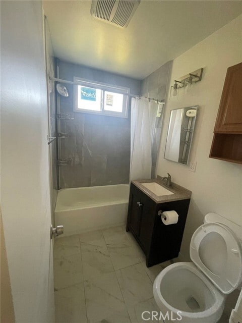 Building Photo - 5322 Encinita Ave