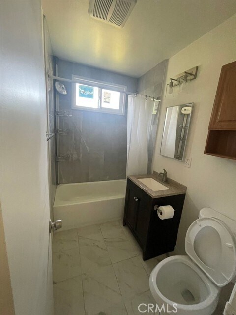Foto del edificio - 5322 Encinita Ave