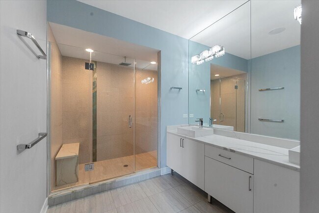 Photo - 650 North Morgan Street, Chicago, IL 60642 - 4 BR 2 BA condo