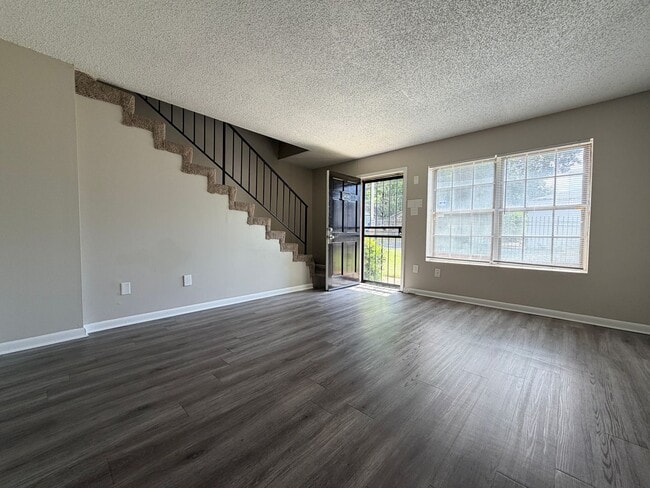 Photo - 3450 Spottswood Avenue Townhome