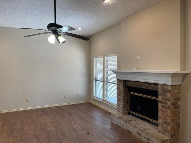 Building Photo - 922 Kingston Dr