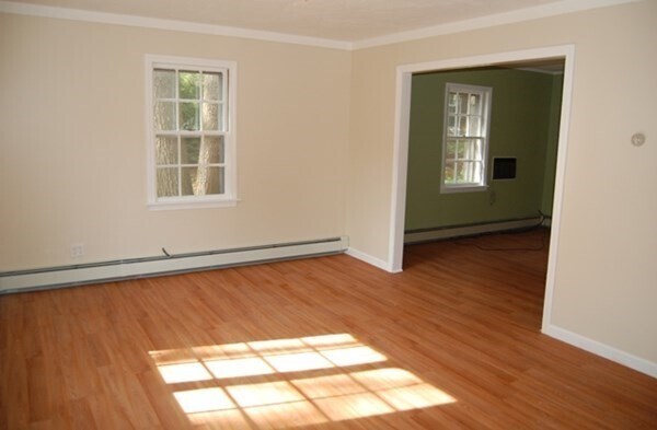 Building Photo - 42 Woodcliffe Rd