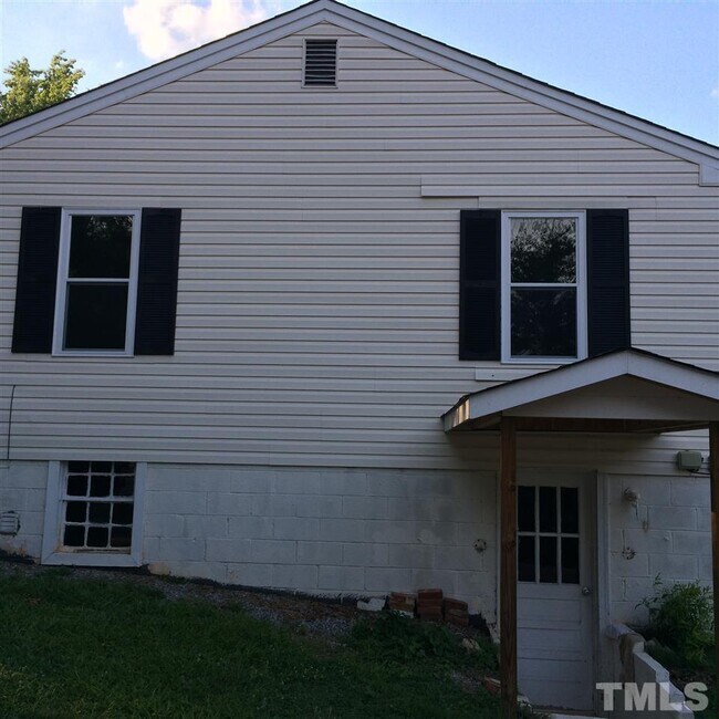 Foto del edificio - 2726 Newbold St