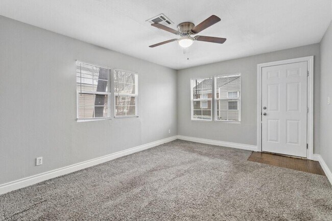 Foto del edificio - 2321 NW 33rd St