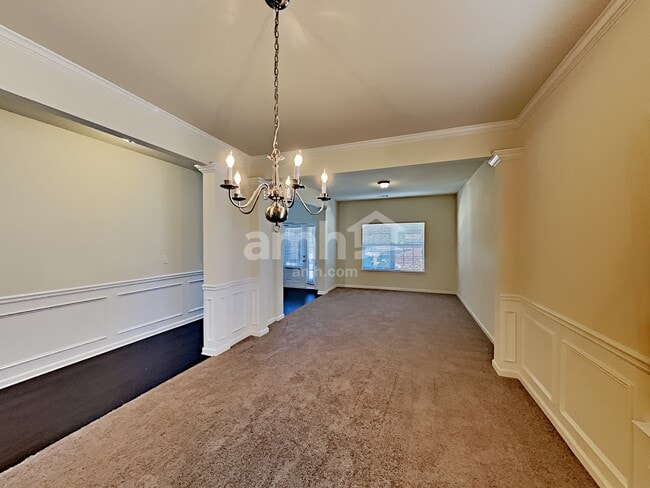 Foto del edificio - 185 Rosemoore Dr