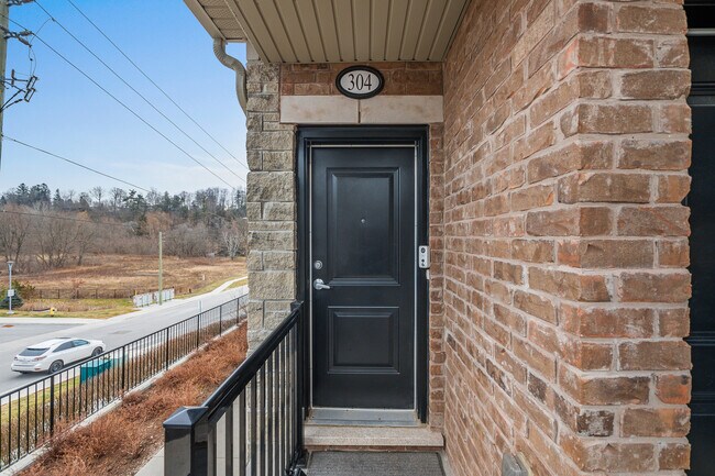 Building Photo - 199 Pine Grove Rd