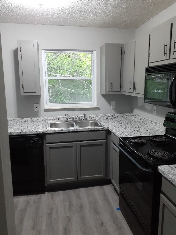 Foto principal - 523 Sleepy Hollow Rd